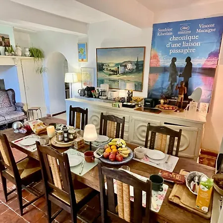 Oda ve Kahvaltı Domaine Le Berdoy Montesquiou