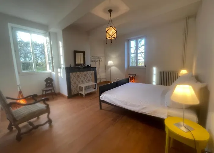 Domaine Le Berdoy Bed & Breakfast *